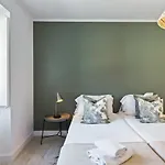Stunning 2 Bedroom Near Belem