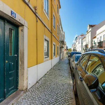 Apartment Stunning 2 Bedroom Near Belem