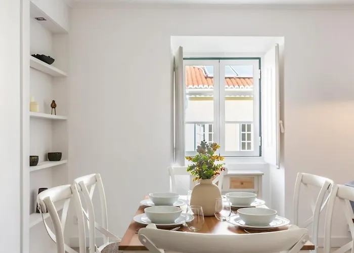 Appartement Stunning 2 Bedroom Near Belem Lissabon